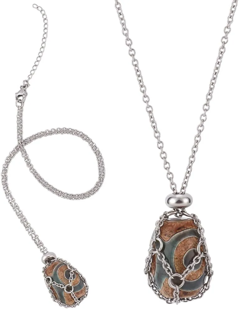Beebeecraft 1 Box 2Pcs Crystal Stone Holder Necklace 304 Stainless Steel Cage Crystal Pendant Necklaces Adjustable Macrame Pouch Necklace (45cm/1.77in)