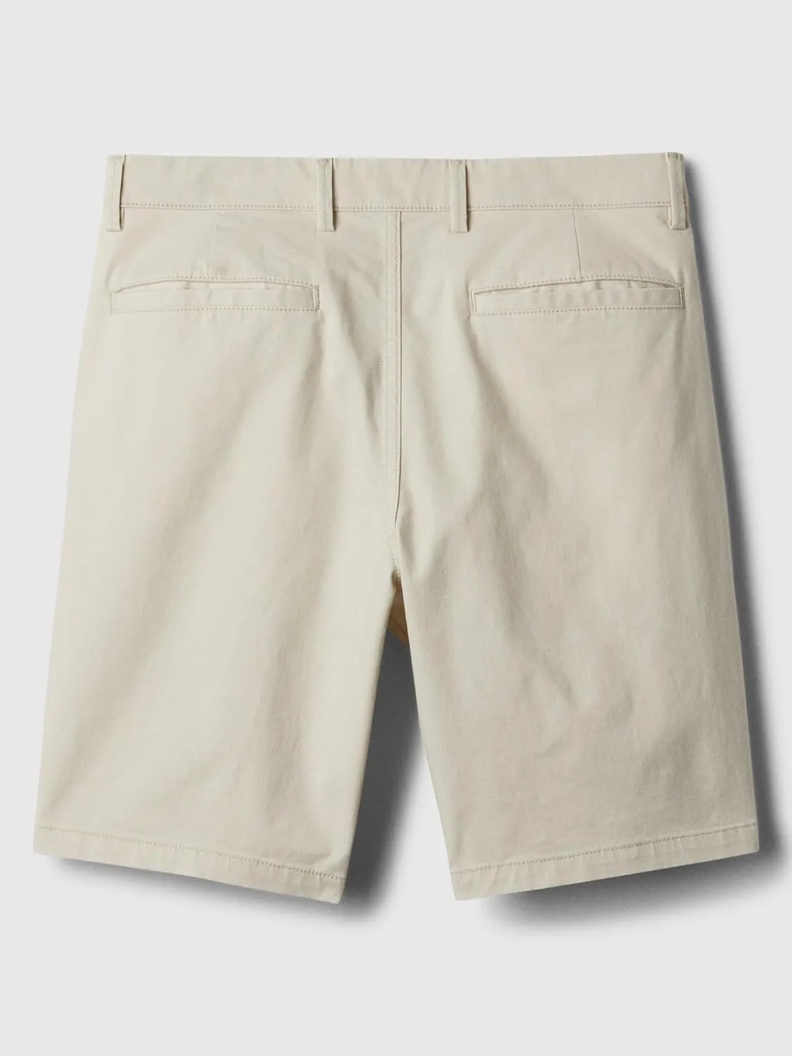 GAP Men's 9" Essential Shorts