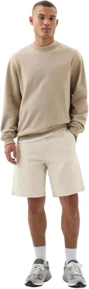 GAP Men's 9" Essential Shorts