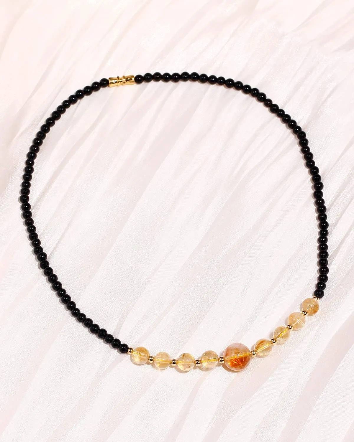 Jewever Moonstone Amethyst Citrine Crystal Necklaces Choker Necklace for Women Healing Crystals and Gemstone Necklaces Balance Meditation Jewellery Gifts