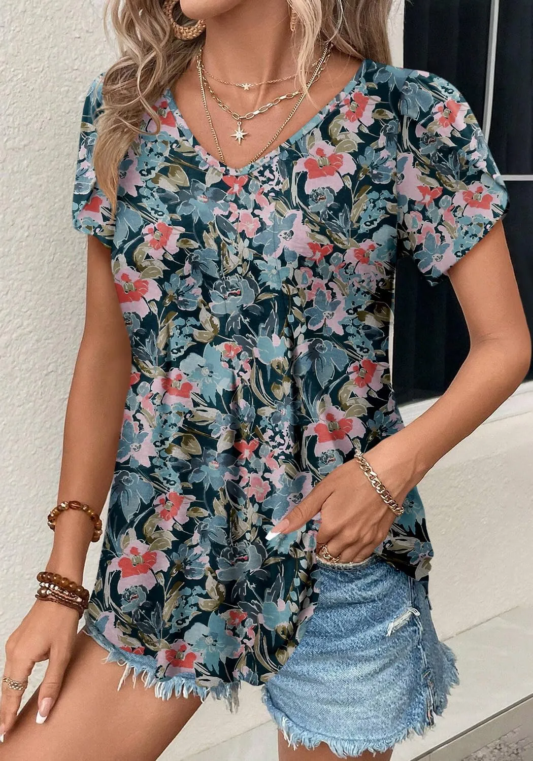 KISSMODA Womens Summer Tops Short Sleeve Floral Shirts Ladies V Neck Tunic Tops Loose Fit Tunics