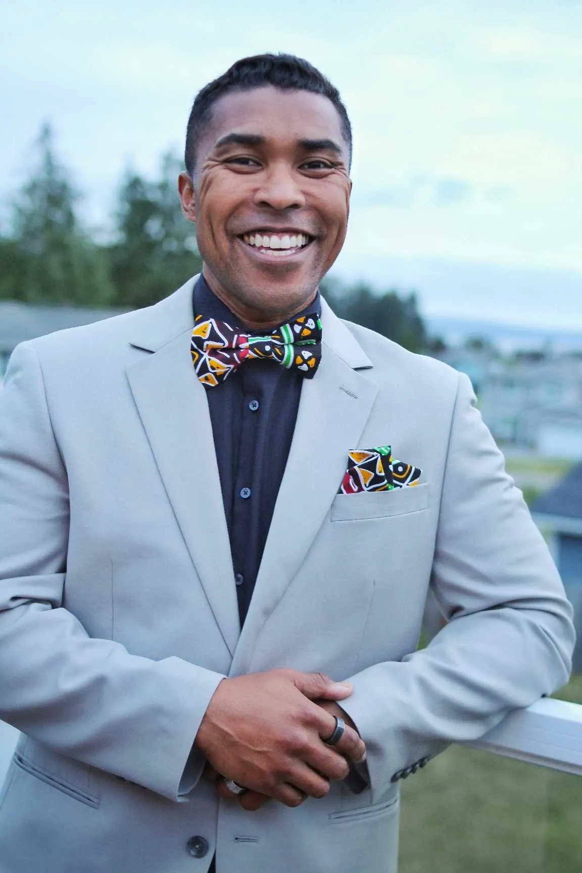 Mens African Geometric Bow Tie