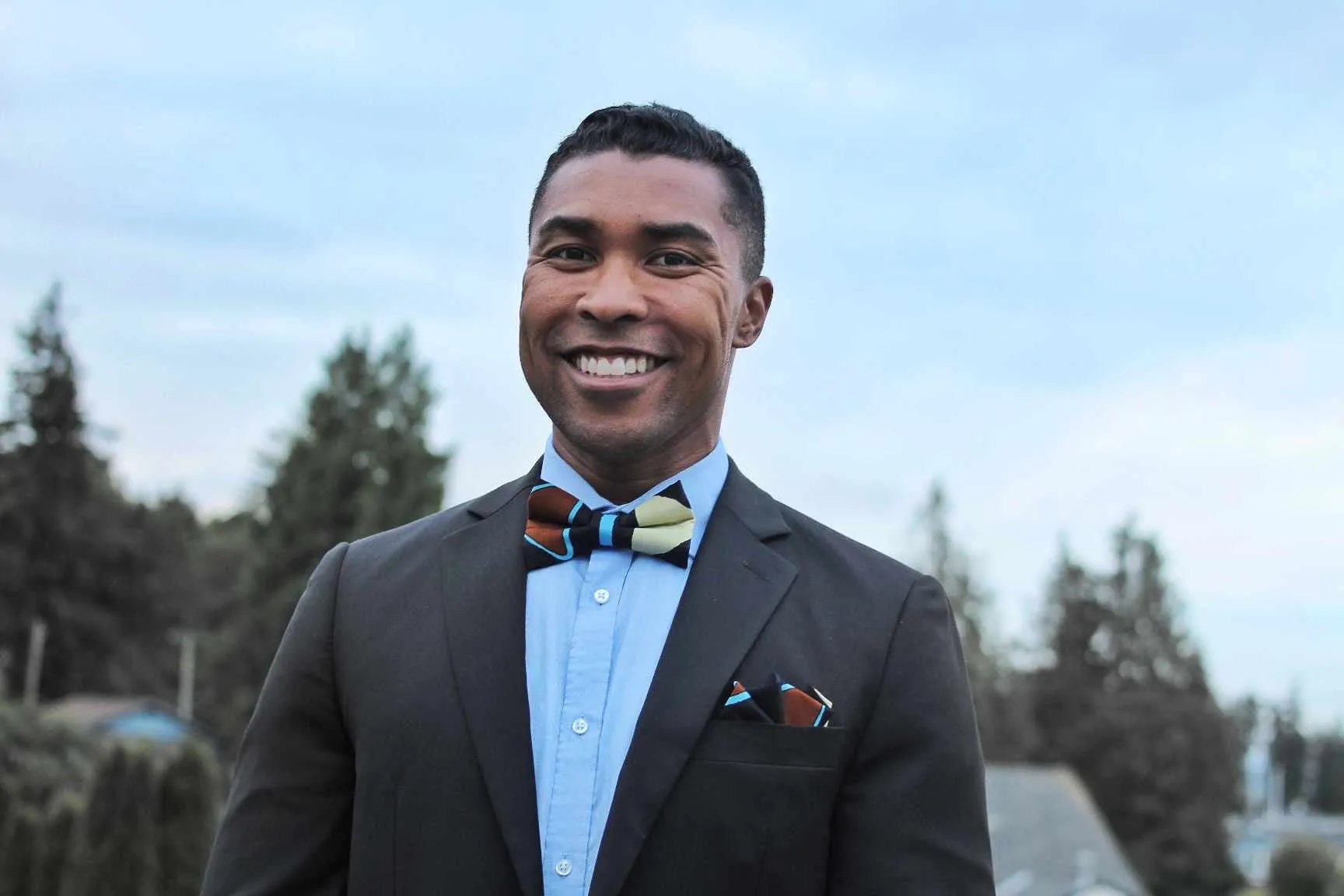Mens African Geometric Bow Tie