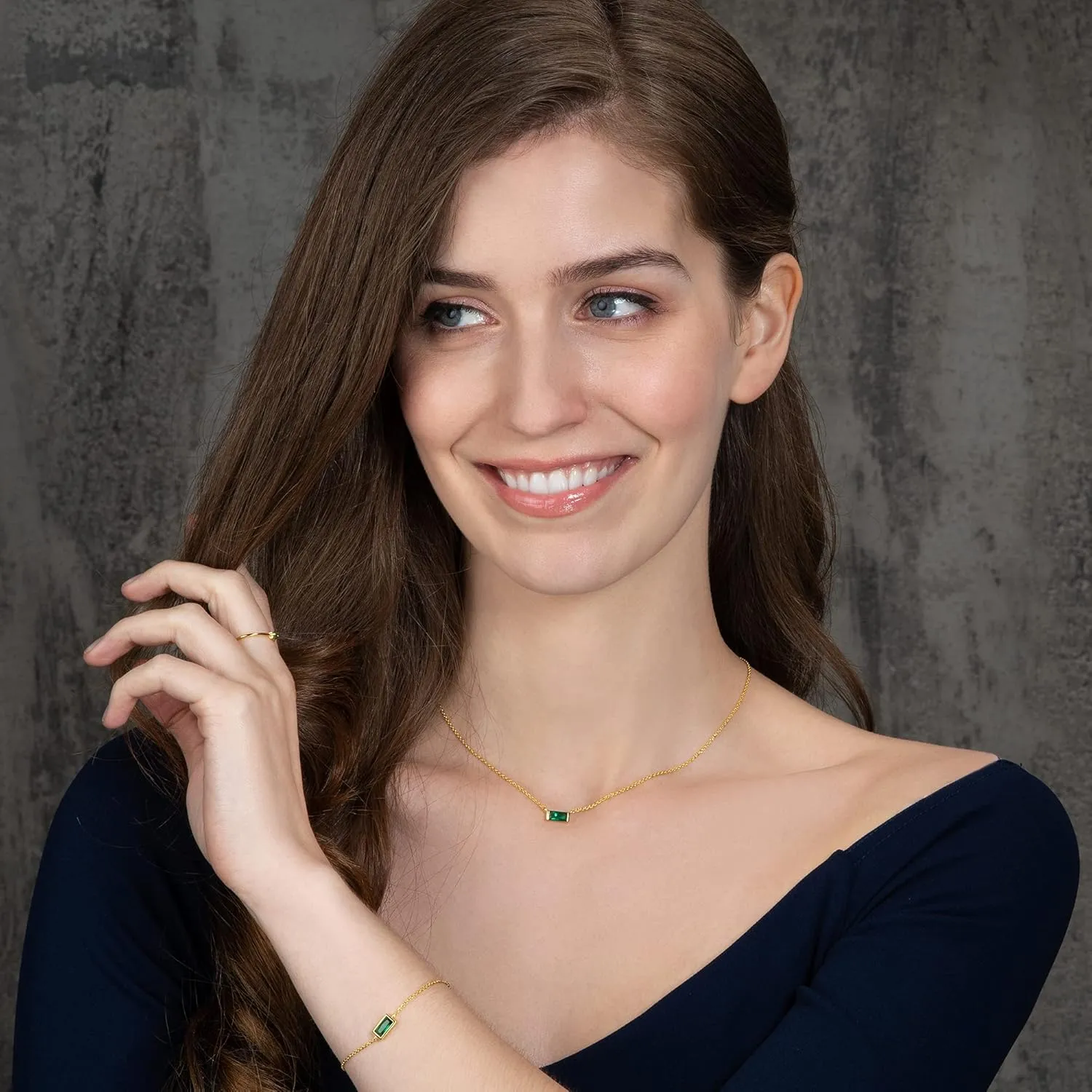 namana Dainty Gold Necklace for Women with a Single Coloured Stone, Gold Pendant Necklaces for Women with Baguette Cut Stones, Simple Gold Necklace for Women