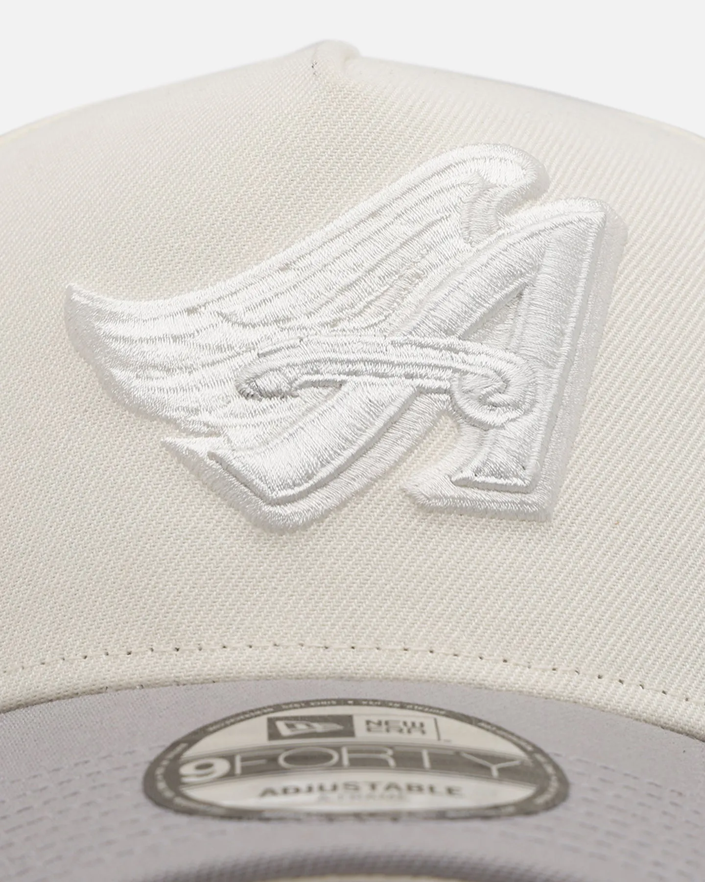 New Era Anaheim Angels 'Too Clean' 9FORTY A-Frame Snapback Chrome