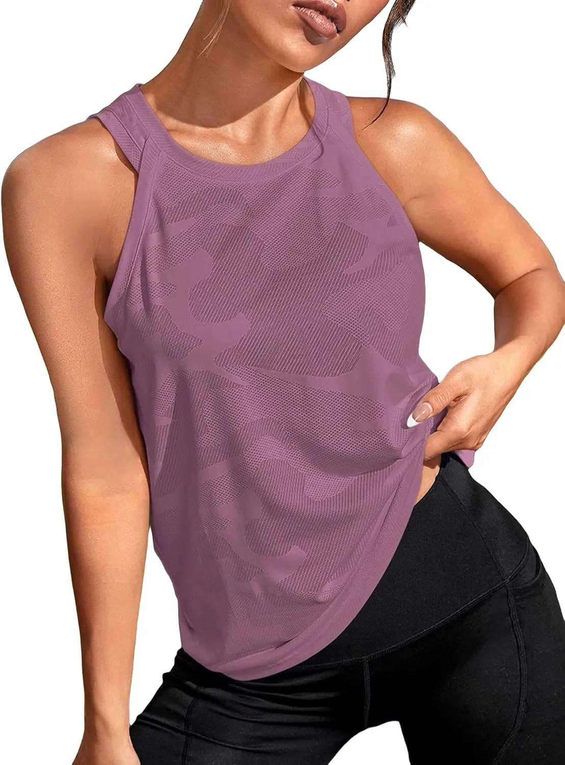 OYOANGLE Women's Camo Print Sleeveless Workout Shirts Exercise Running Tank Tops Active Gym Tops