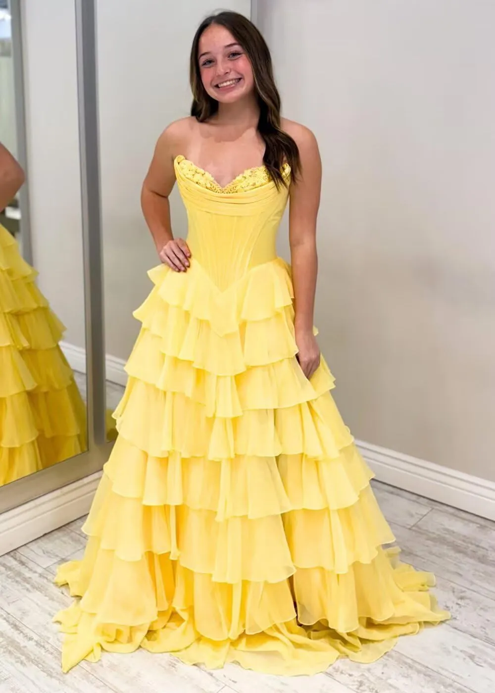 SHSUREVE Strapless Corset Prom Dresses for Women Tiered A Line Chiffon Formal Evening Party Gown with Slit