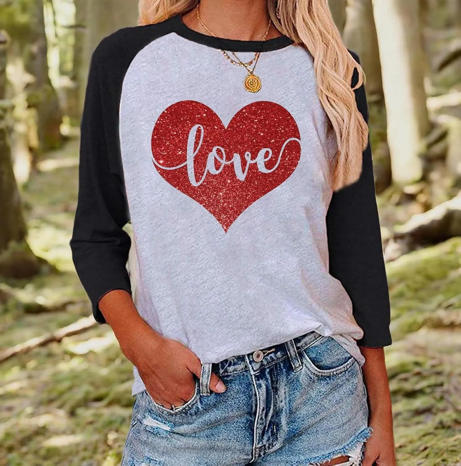 Valentines Day Shirts Women Cute Glitter Heart Shirt Casual Valentines Shirts for Women Long Sleeve Graphic Tees Tops