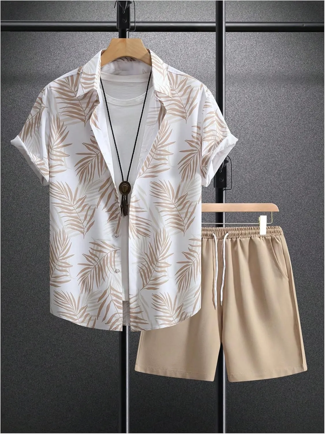 WDIRARA Men's Hawaiian Matching Set Summer Beach 2 Piece Outfits Tropical print Shirts and Shorts