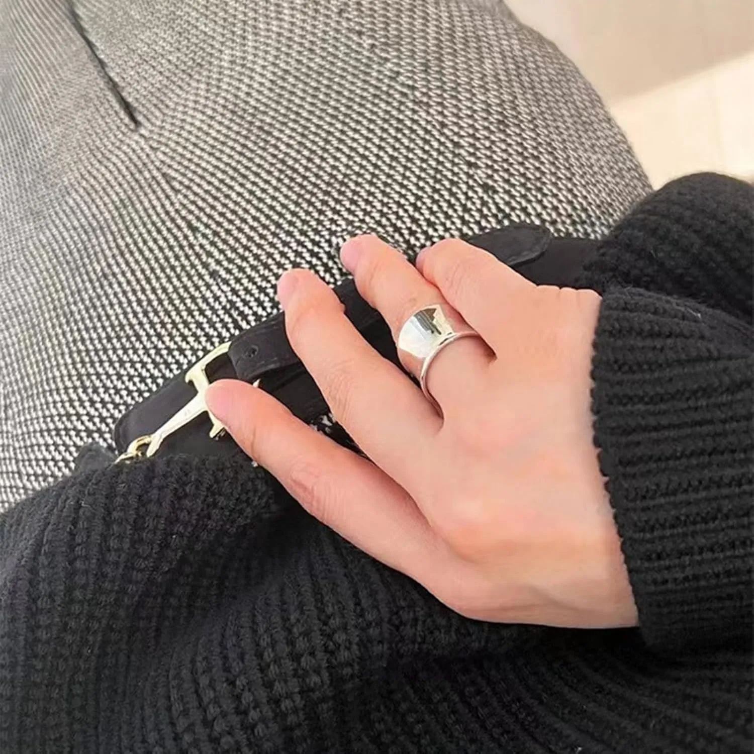 Wide Band Rings for Women Men Gold Chunky Rings Silver Gold Band Rings For Women Polish Large Thumb Index Full Finger Rings Size 7-9