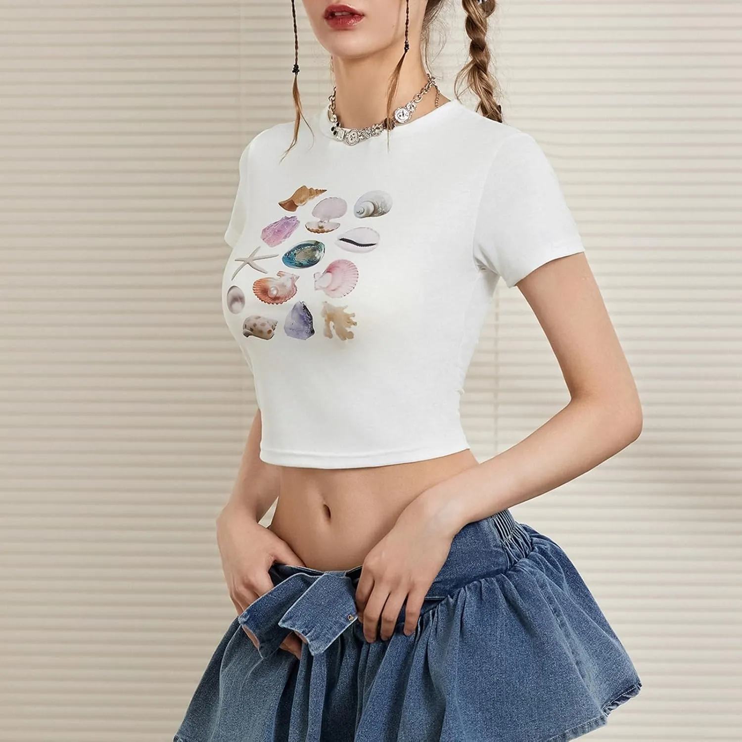 Women Y2K Aesthetic Graphic Baby Tees Short Sleeve Crewneck Fitted Crop Tops Teen Girl Summer Vintage White T Shirt