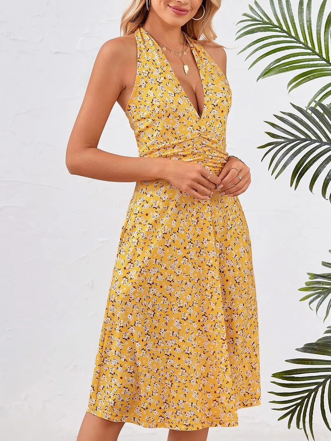 Women's 2025 Floral Halter Neck Mini Dress Summer Sleeveless Sundress with Elastic Waist Ruffle Hem Casual Beach Dresses