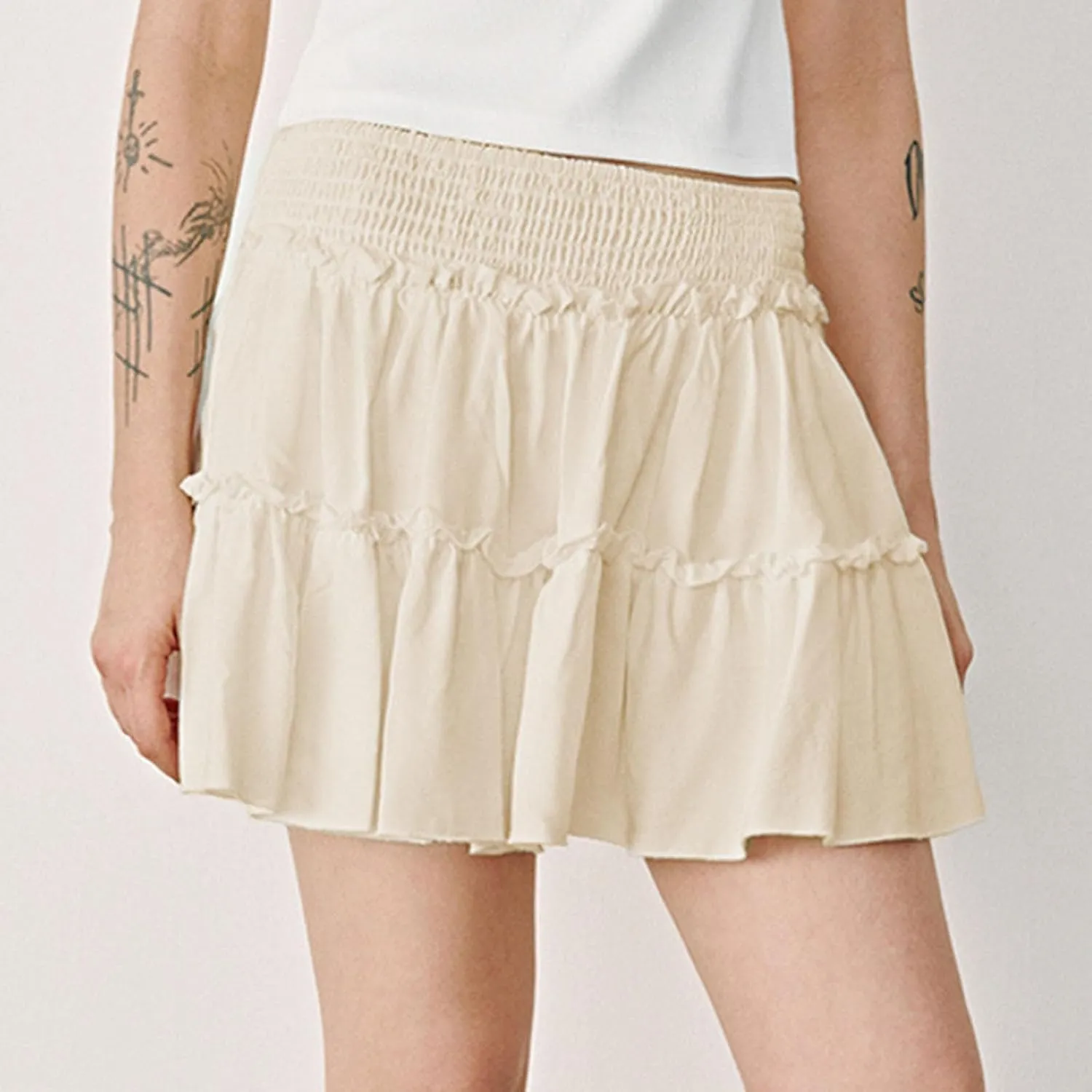 Womens Boho Mini Skirt 2025 Summer Beach Skirts High Waisted Ruffled Tiered A Line Flowy Skirts Built-in Shorts