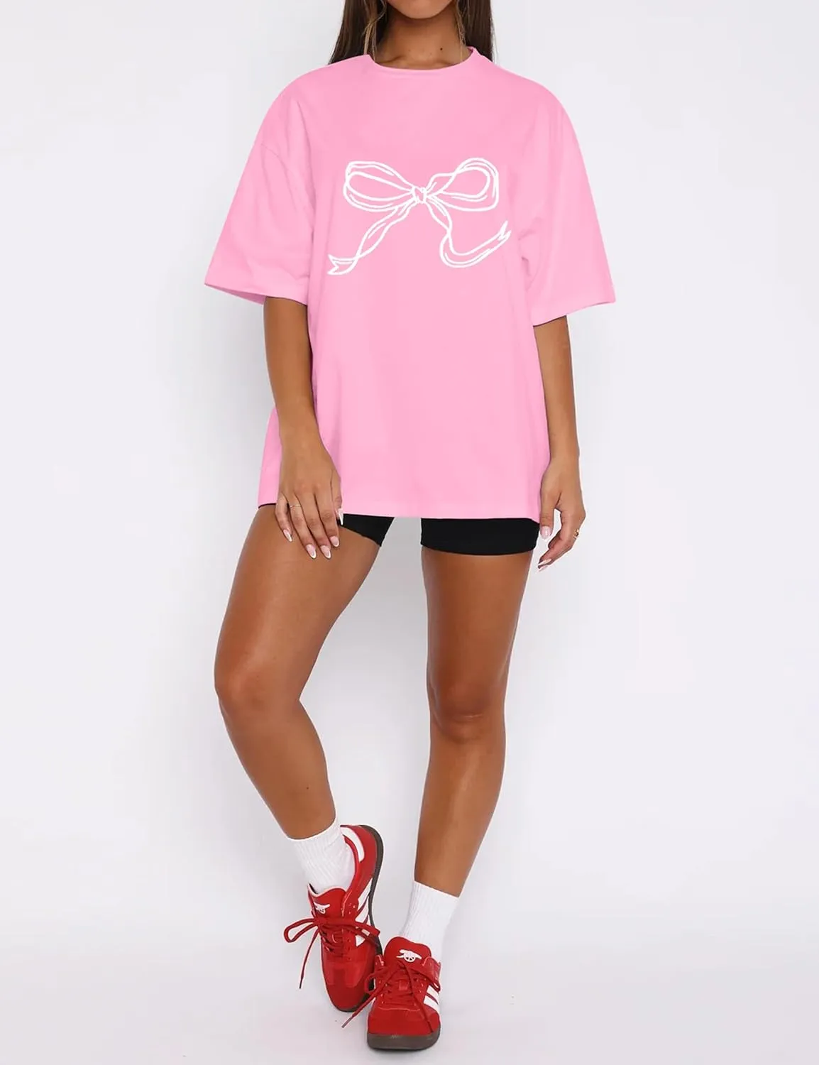 Ythomm Womens Bow Graphic Oversized T-Shirts Short Sleeve Crewneck Summer Basic Tees Going Out Tops Casual Loose Fit Blouse